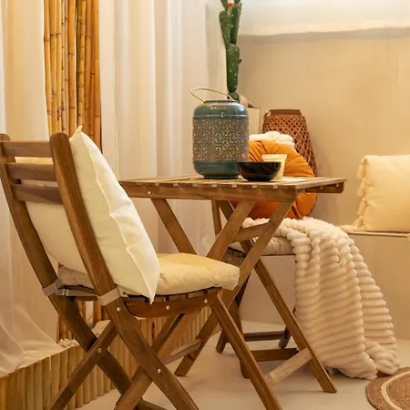 Johnny's Beach Bay 3*