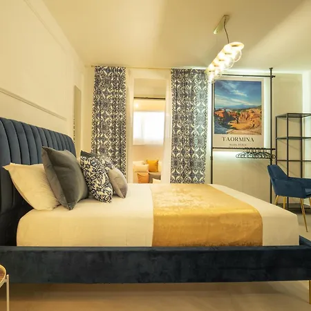 Johnny's Beach Bay 3*