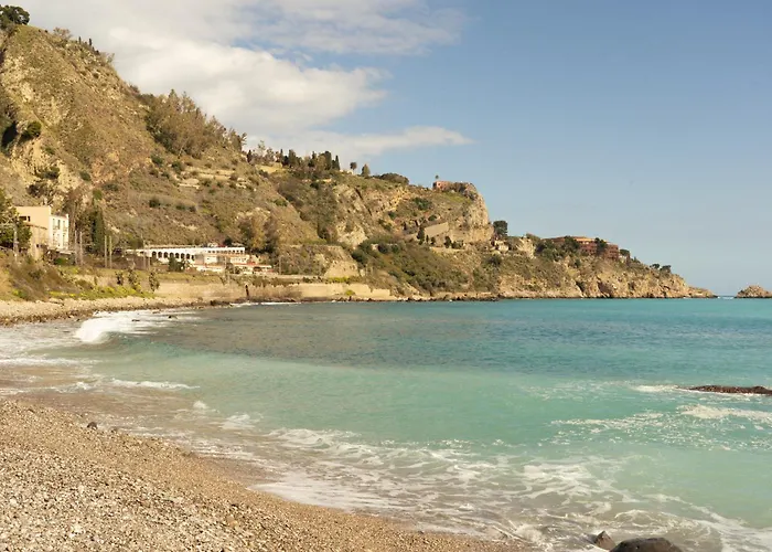 Johnny's Beach Bay 3*