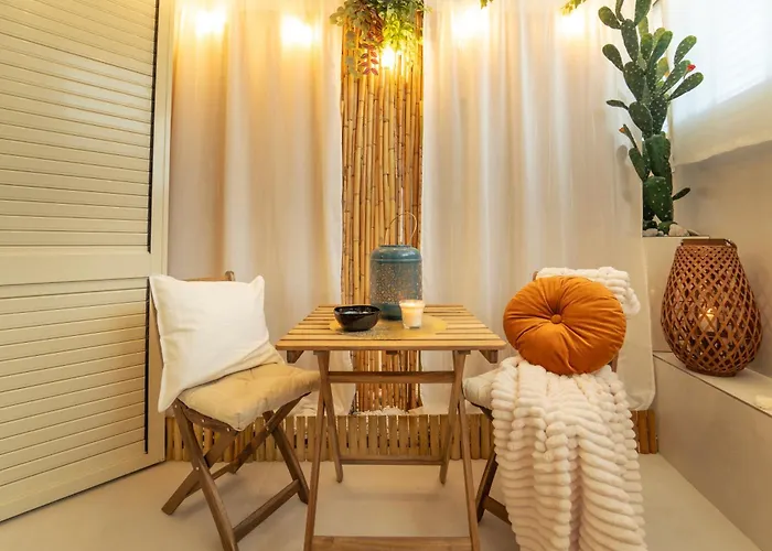 Johnny's Beach Bay 3*