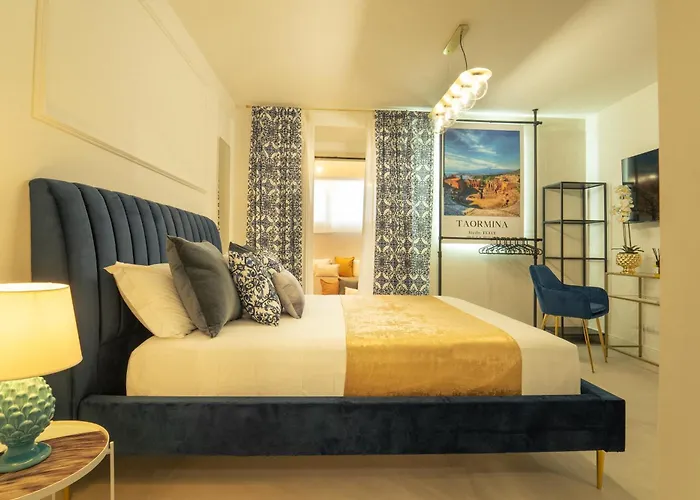 Johnny's Beach Bay 3*